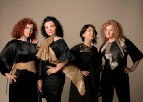 Eva Quartet Voix bulgares | Un Violon sur le sable